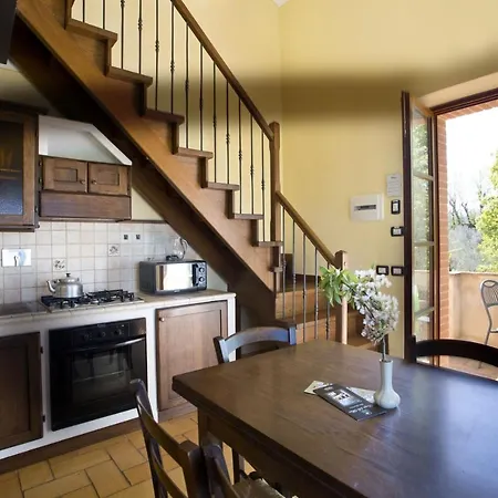 Apartment Poggio Olivo *
