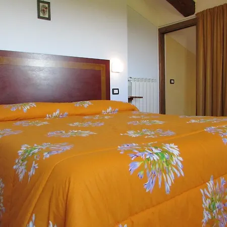 Apartment Poggio Olivo *